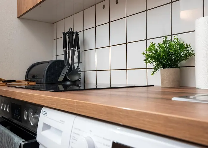 Livemore24 - 1 In Wlan - Smart-tv - 24-7 Check-in Und Kueche